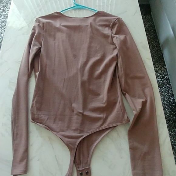 Express Brown Suave long sleeve bodysuit - Picture 4 of 4